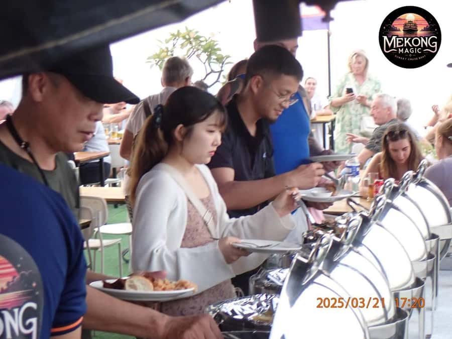 Phnom Penh: Sunset Cruise with Unlimited Beers & BBQ Buffet - Key things I’d highlight before you go