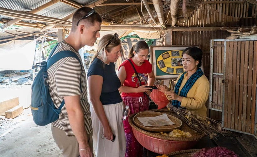 Phnom Penh to Silk Island By Tuk-Tuk with local Expert - The Morning Flow: Tuk-Tuk Pickup, Quick Stops, Then Ferry Time