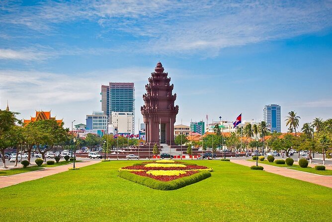 Phnom Penh Tours and Mekong River cruise - Mekong Sunset Cruise After Dark: Gentle Pace, Useful Timing