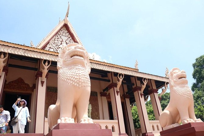 Phnom Penh Vital Discovery-Full Day Tour (Including all services) - Wat Phnom: A Short Climb With Big Local Meaning