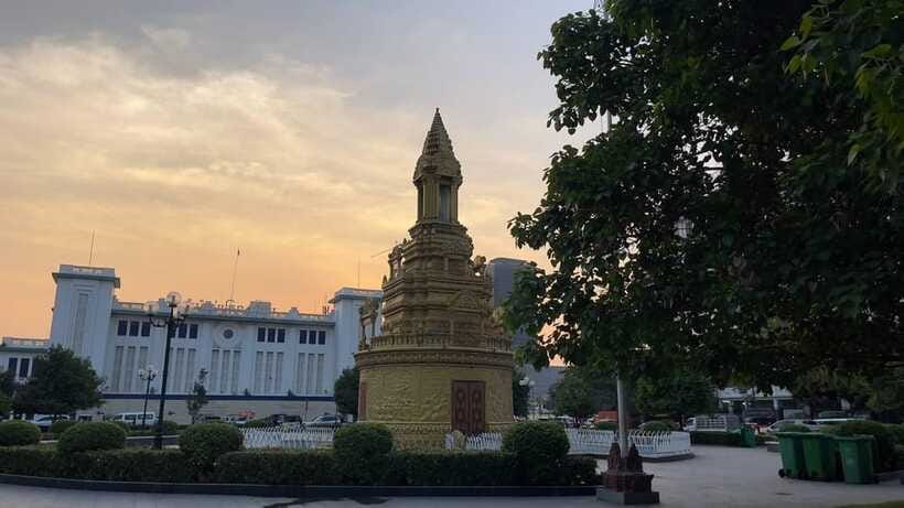 Phnom Phnom: Local Market & Culture Walking of City Tour - The 3:30 PM meeting and the rhythm shift to sunset