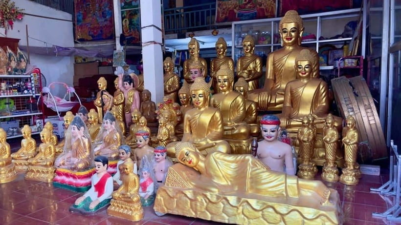 Phnom Phnom: Local Market & Culture Walking of City Tour - Price and value: $19 is the base, but plan the extras