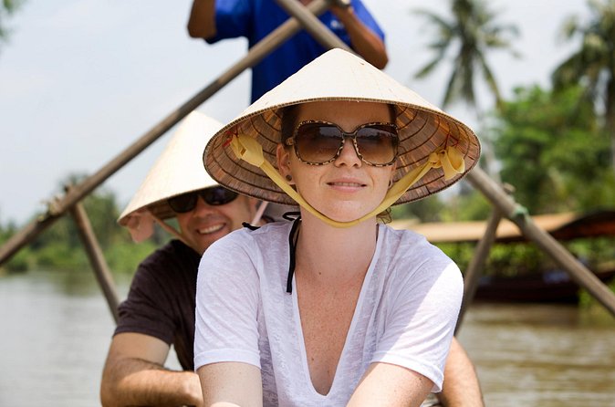 Private 3-Day Mekong Delta River Tour from Phnom Penh to Ho Chi Minh City - Guides and pacing: what makes it feel smooth or frustrating