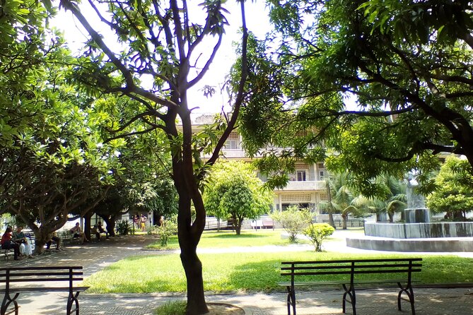 Private Half Day Trip to Genocidal Museum & Killing Field - The value of a private English-speaking guide (and why it matters)