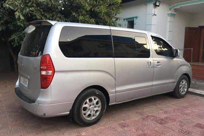 Private Taxi Phnom Penh to Siem Reap or Siem Reap to Phnom Penh - A private Phnom Penh–Siem Reap taxi that saves your energy
