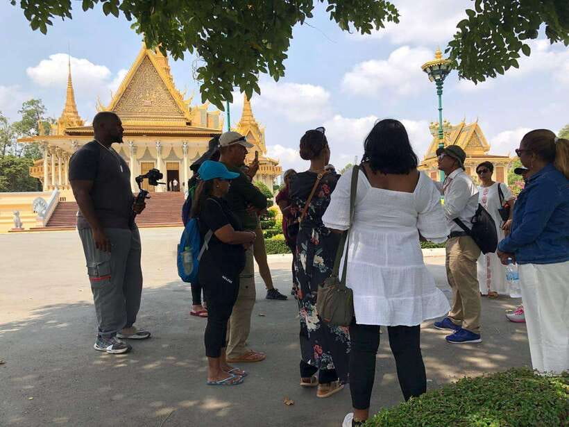 Royalpalace, Toul Sleng (S21), Museum & Killing Field - Who this day trip suits best