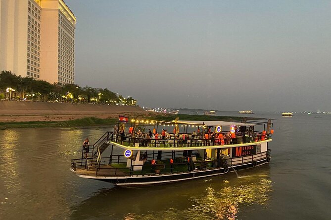 Sunset Cruise-Unlimited Beers-Sodas-BBQ buffet-Fruit platter - Key Things to Know Before You Go