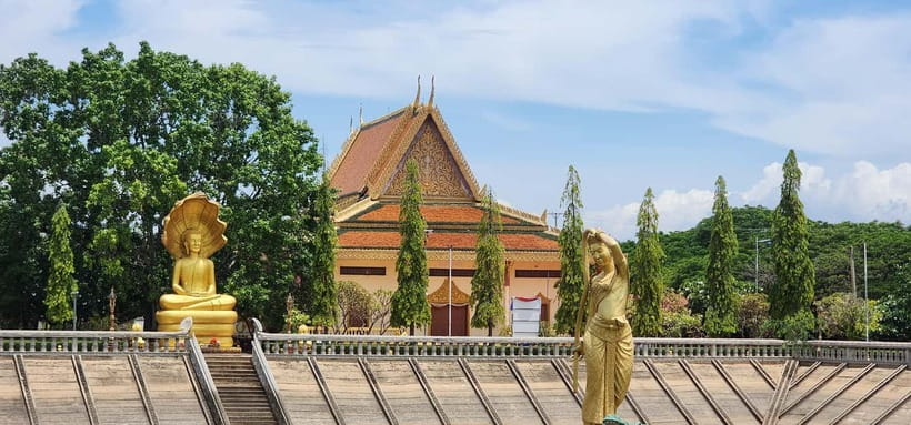 Tuk-Tuk Tour to Silk Island & Udong Mountain - Phnom Penh Pickup and the Tuk-Tuk Ride Out (About 45 km)
