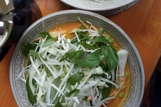 Ultimate Phnom Penh Food Tour by Tuk Tuk: 20 Tastings and Drinks - What to expect on the ground: markets, alleys, and street food reality