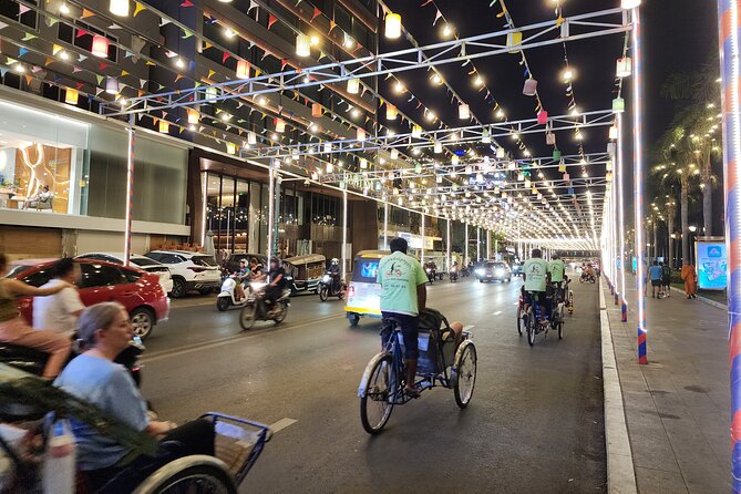 Visit 9 Places in 3 Hours by Private Tuk-Tuk - Wat Phnom First: A Strong Start at Wat Phnom