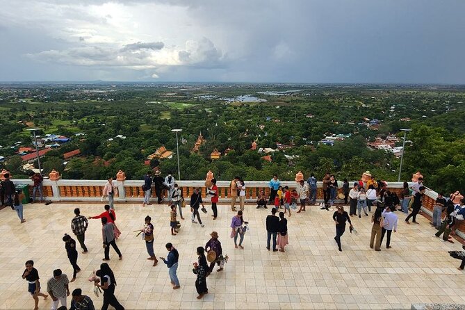 Visit Phnom Udong and Silk Island by Khmer Traditional Tuk-Tuk - Silk Island lunch view, then silk farming on the way
